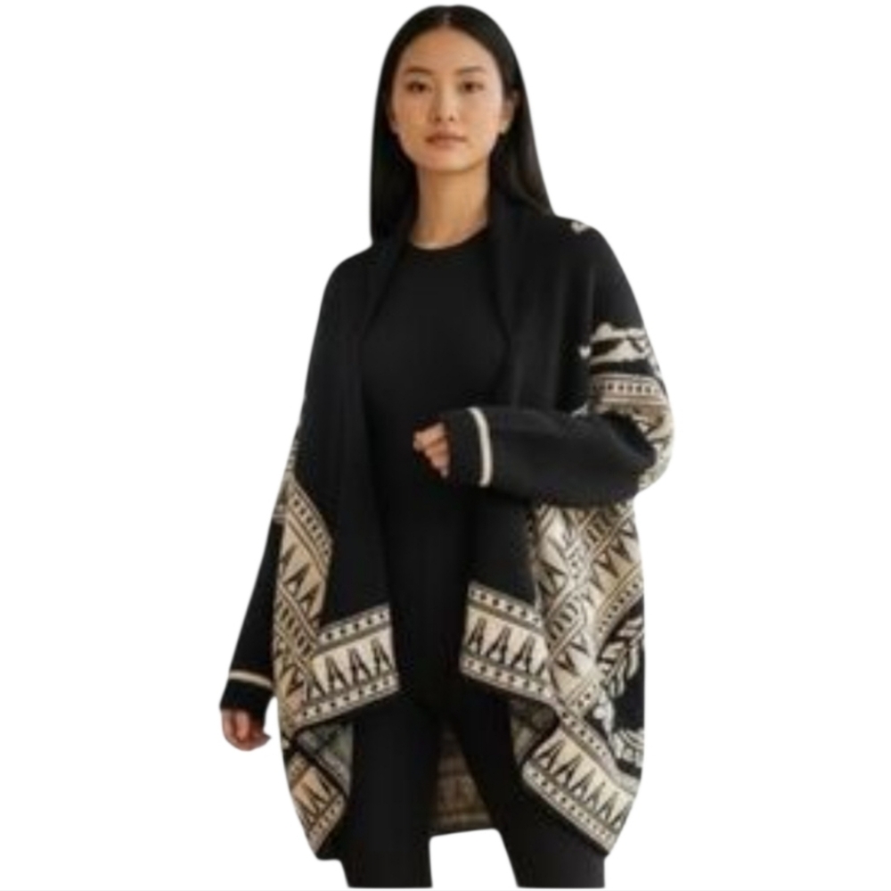 022.NWT $268 MAXSTUDIO BOHEMIAN OPEN CARDIGAN IN BLACK & IVORY